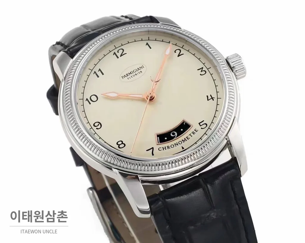 파르미지아니 플리에르 PFC423 초박형 에나멜다이얼 드레스 오토매틱 40mm 화이트 블랙 가죽 스트랩