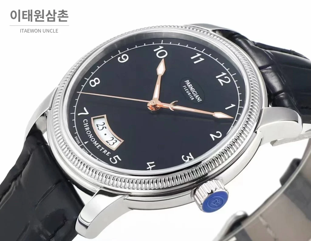 파르미지아니 플리에르 PFC423 초박형 에나멜다이얼 드레스 오토매틱 40mm 화이트 블랙 가죽 스트랩 (2)