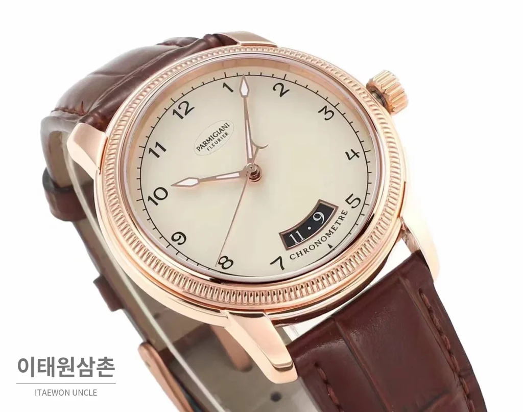 파르미지아니 플리에르 PFC423 초박형 에나멜다이얼 드레스 오토매틱 40mm 화이트 브라운 가죽 스트랩