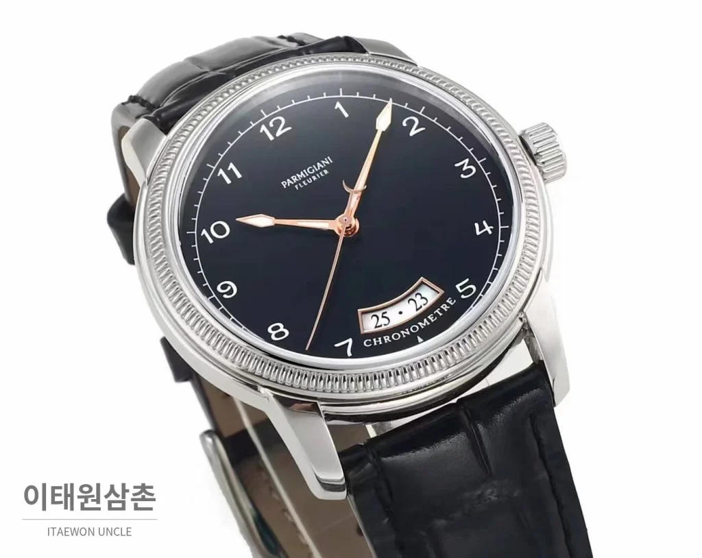 파르미지아니 플리에르 PFC423 초박형 에나멜다이얼 드레스 오토매틱 40mm 화이트 블랙 가죽 스트랩 (2)