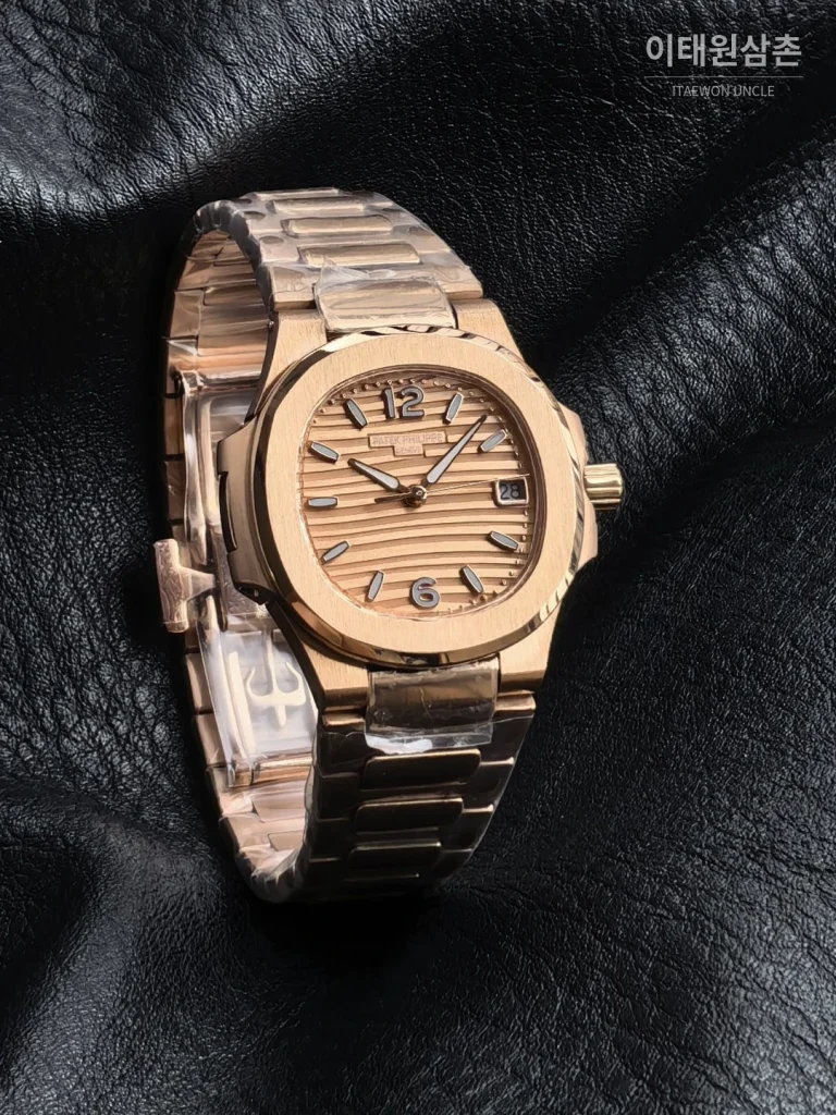 파텍필립 아쿠아넛 오토매틱 32mm 로즈골드 다이얼 로즈골드 브레이슬릿