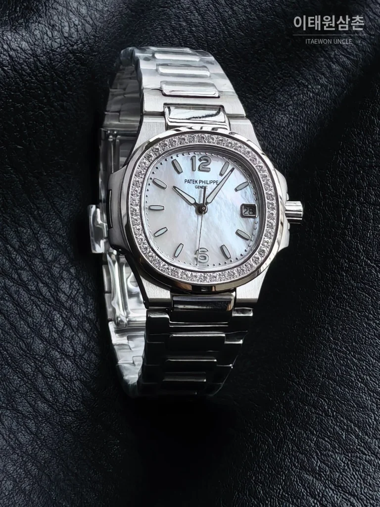파텍필립 아쿠아넛 오토매틱 32mm 자개 다이얼 스틸 브레이슬릿