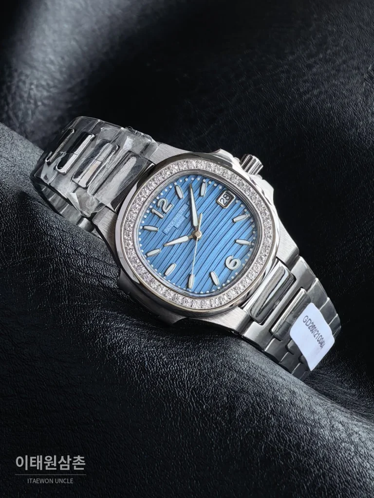 파텍필립 아쿠아넛 오토매틱 32mm 블루 다이얼 스틸 브레이슬릿