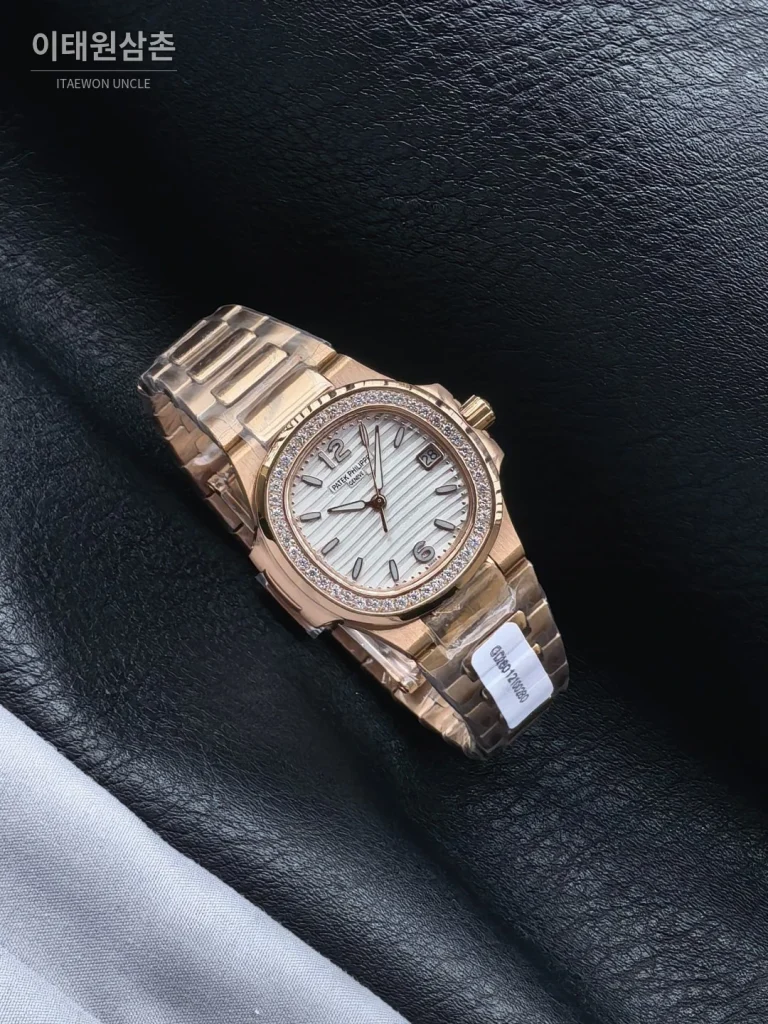 파텍필립 아쿠아넛 오토매틱 32mm 자개 다이얼 로즈골드 브레이슬릿