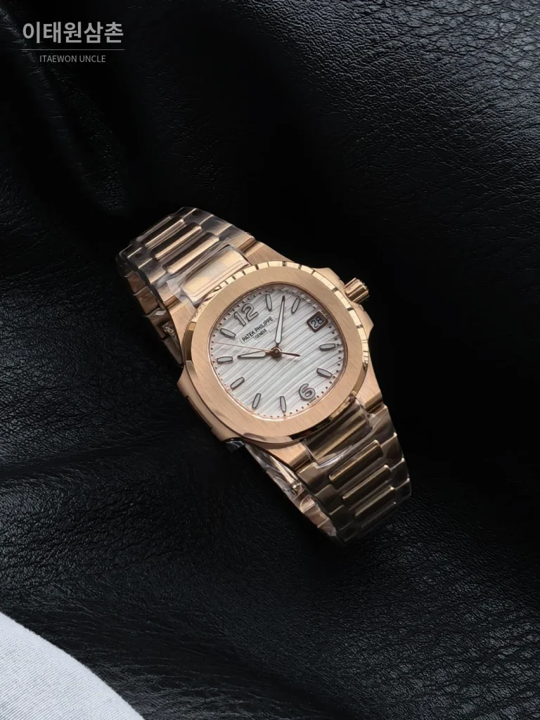 파텍필립 아쿠아넛 오토매틱 32mm 화이트 다이얼 로즈골드 브레이슬릿