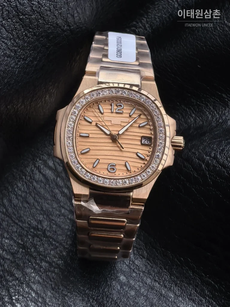 파텍필립 아쿠아넛 오토매틱 32mm 샴페인 다이얼 로즈골드 브레이슬릿