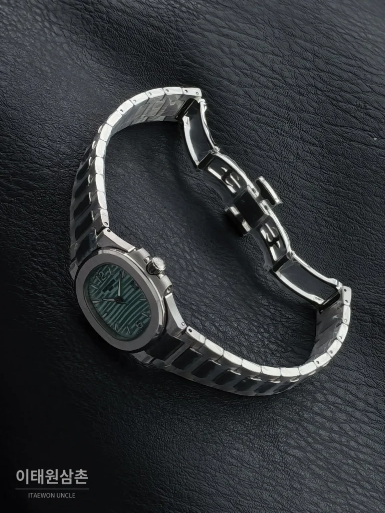 파텍필립 아쿠아넛 오토매틱 32mm 민트 다이얼 스틸 브레이슬릿