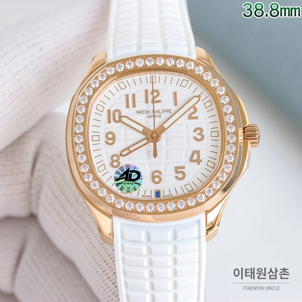 파텍필립 아쿠아넛 오토매틱 38.8mm 화이트 다이얼 화이트 러버 스트랩 로즈골드 베젤 (2)