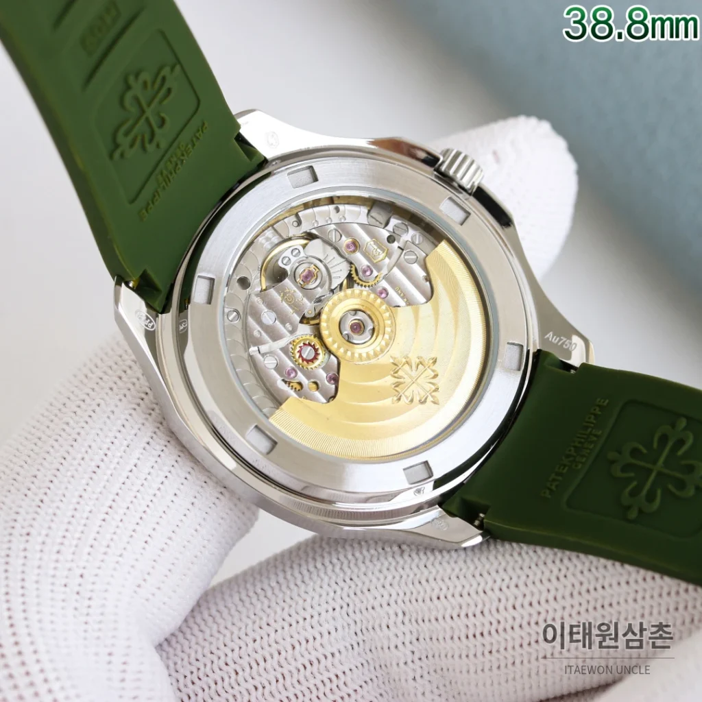 파텍필립 아쿠아넛 오토매틱 38.8mm 블랙 다이얼 블랙 러버 스트랩 실버 베젤