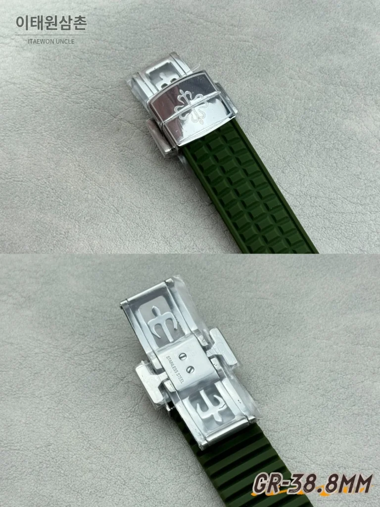 파텍필립 아쿠아넛 오토매틱 38.8mm 그린 다이얼 그린 러버 스트랩 실버 베젤