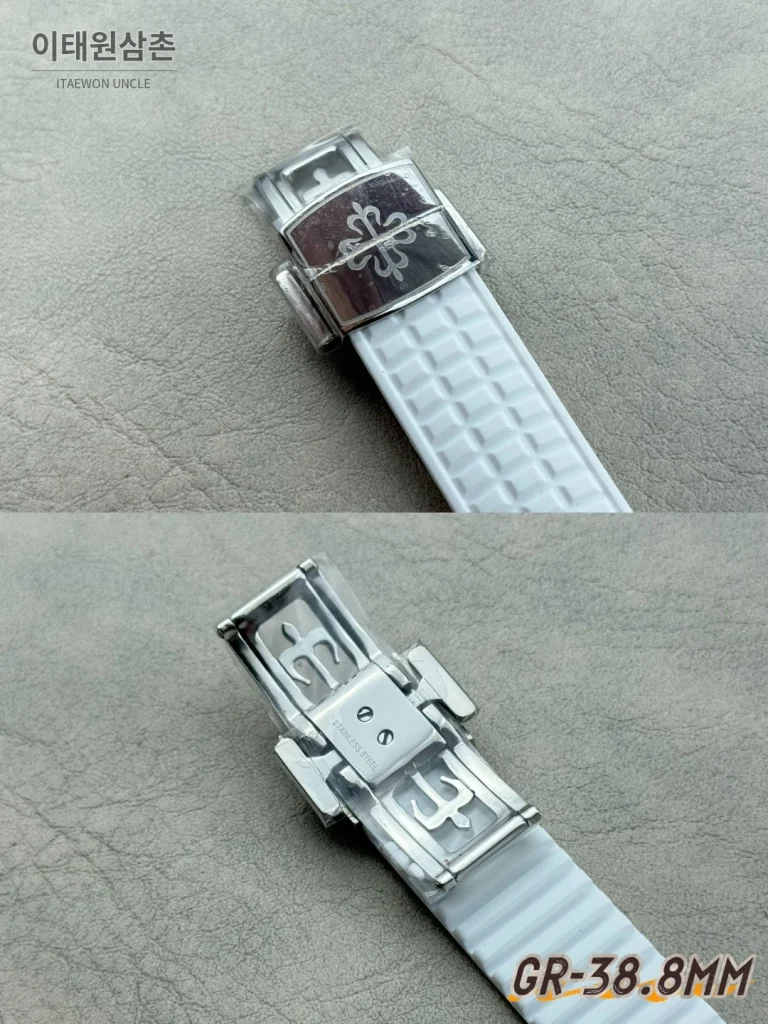 파텍필립 아쿠아넛 오토매틱 38.8mm 화이트 다이얼 화이트 러버 스트랩 실버 베젤