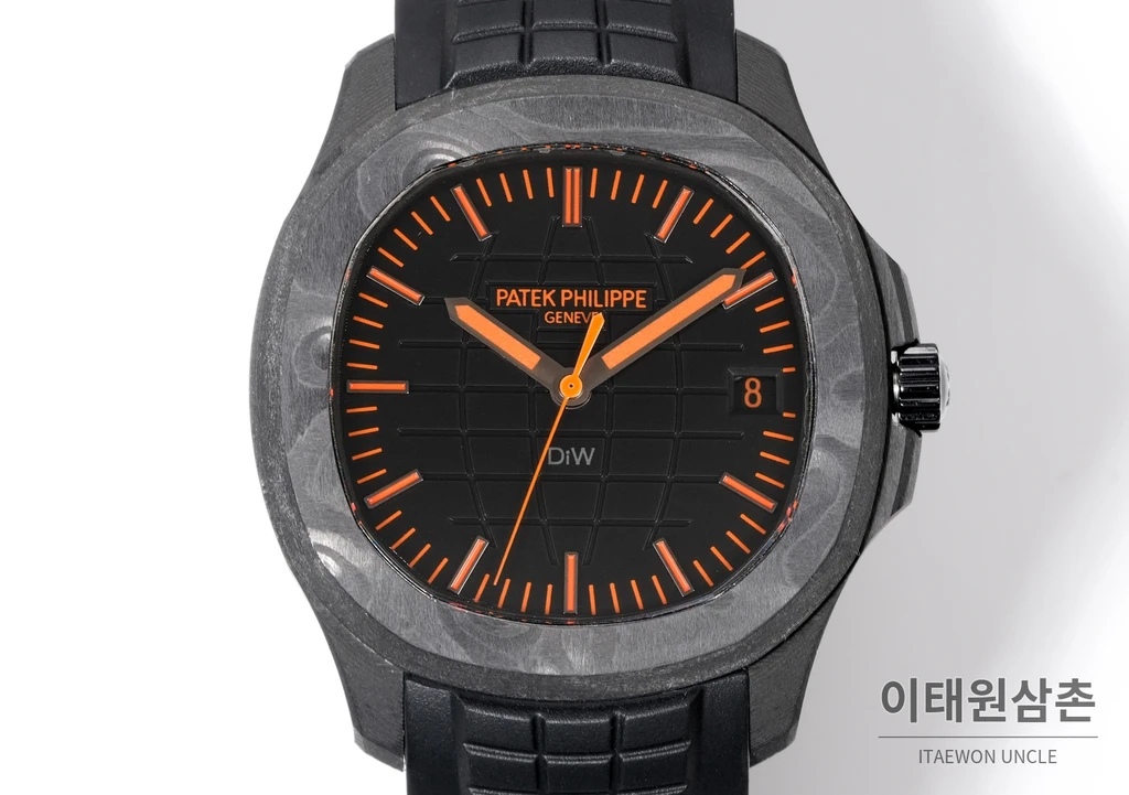 파텍필립 아쿠아넛 5167 카본 오렌지 포인트 오토매틱 40.8mm