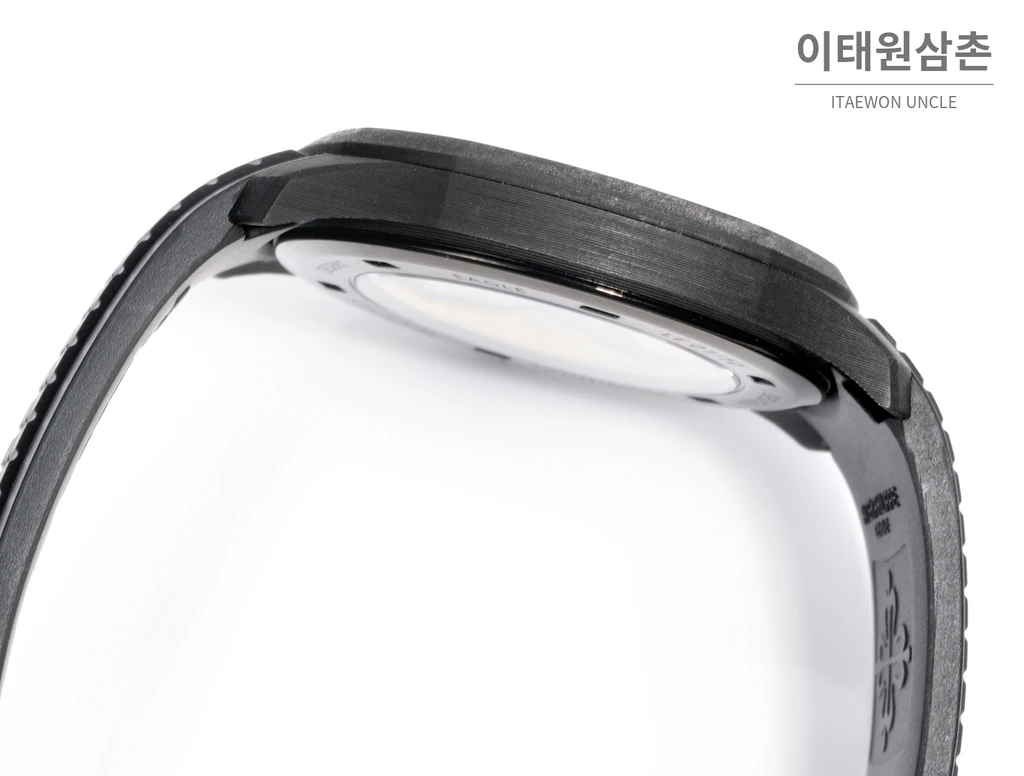 파텍필립 아쿠아넛 5167 카본 오렌지 포인트 오토매틱 40.8mm