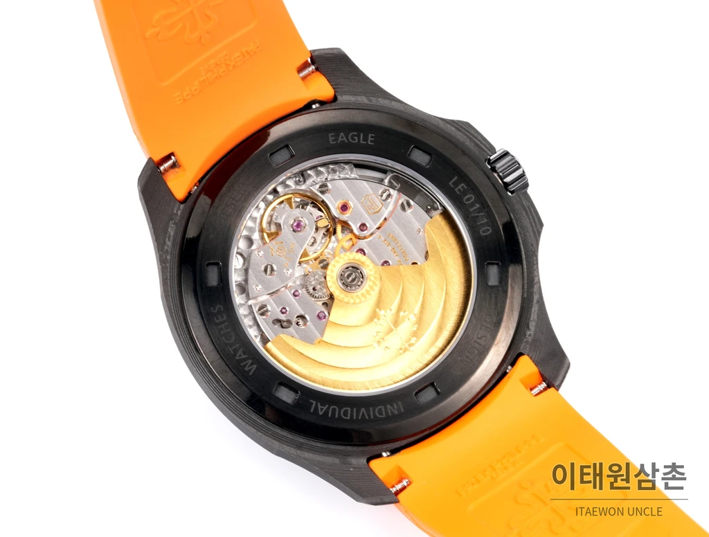 파텍필립 아쿠아넛 5167 카본 오렌지 러버 오토매틱 40.8mm