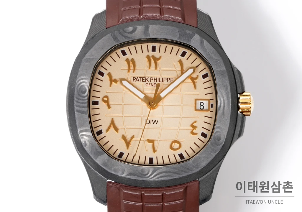 파텍필립 아쿠아넛 5167 카본 샌드 베이지 브라운 오토매틱 40.8mm