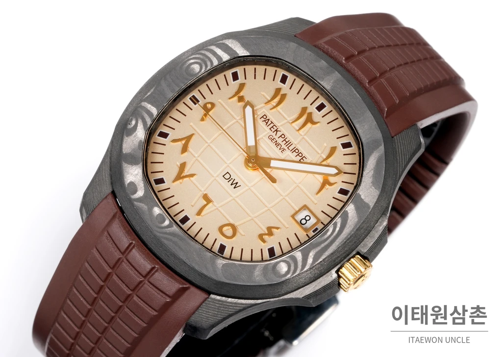 파텍필립 아쿠아넛 5167 카본 샌드 베이지 브라운 오토매틱 40.8mm
