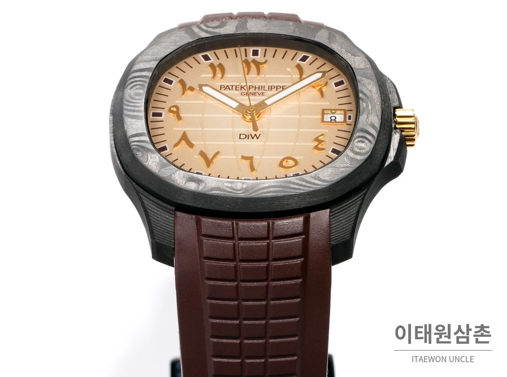 파텍필립 아쿠아넛 5167 카본 샌드 베이지 브라운 오토매틱 40.8mm