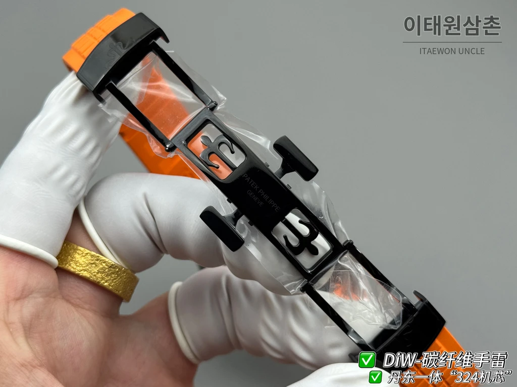 파텍필립 아쿠아넛 DiW 오렌지 단조카본 러버밴드 커스텀 시계 40.8mm