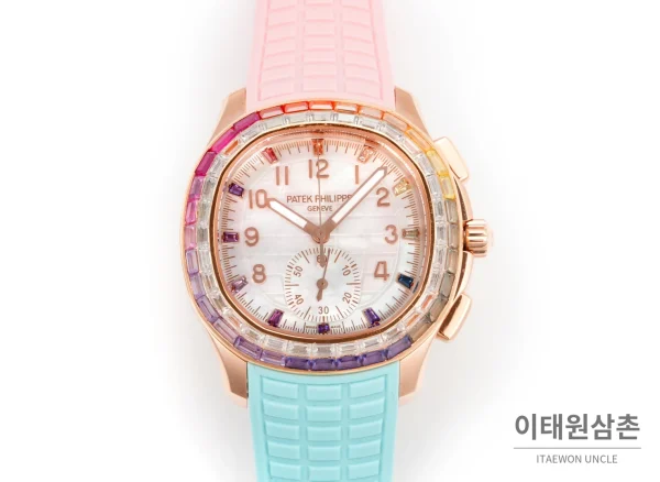 파텍필립 아쿠아넛 루체 로즈골드 레인보우 크로노그래프 40mm 7968 자개 다이얼 멀티컬러 러버 스트랩