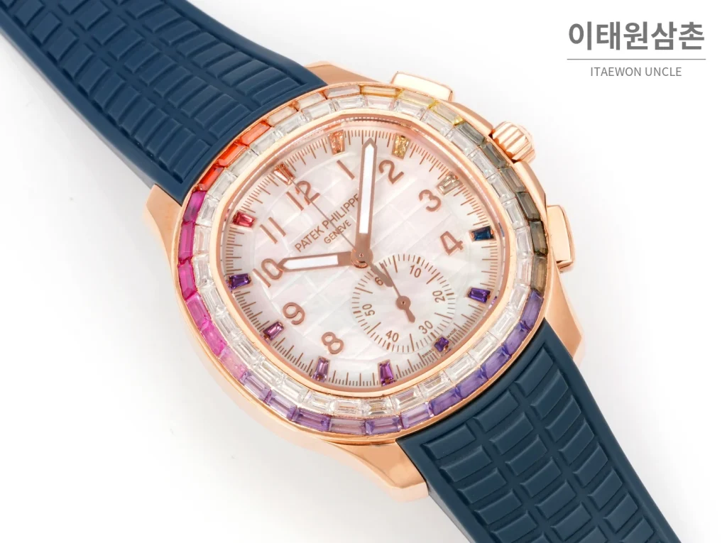 파텍필립 아쿠아넛 루체 로즈골드 레인보우 크로노그래프 40mm 7968 자개 다이얼 그린 러버 스트랩