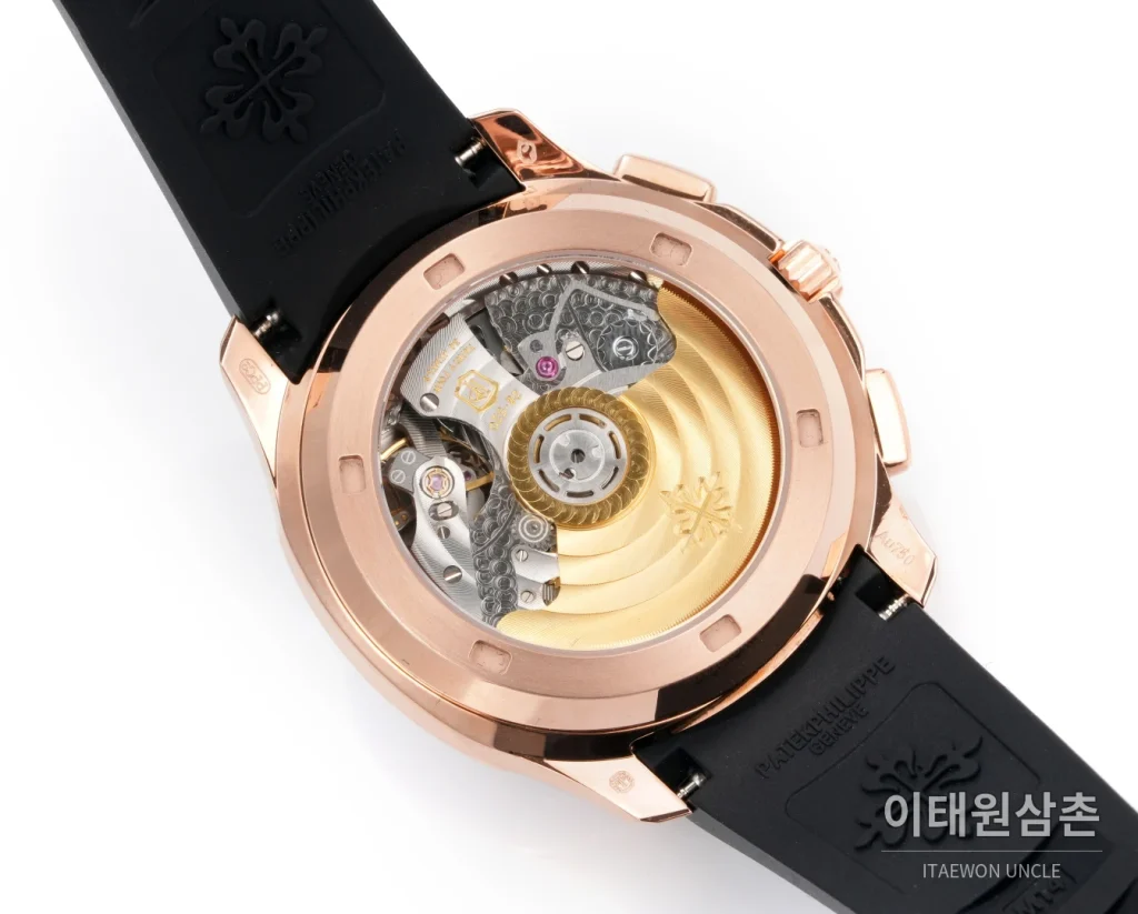 파텍필립 아쿠아넛 루체 로즈골드 레인보우 크로노그래프 40mm 7968 자개 다이얼 브라운 러버 스트랩