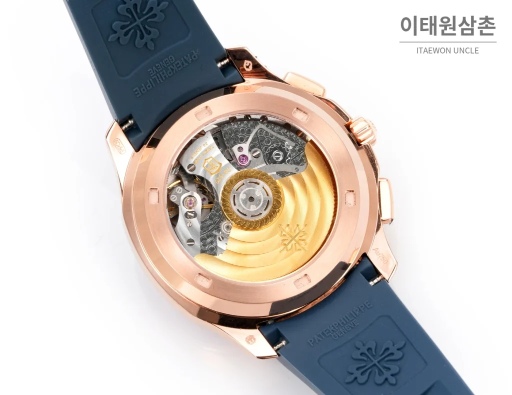 파텍필립 아쿠아넛 루체 로즈골드 레인보우 크로노그래프 40mm 7968 자개 다이얼 그린 러버 스트랩
