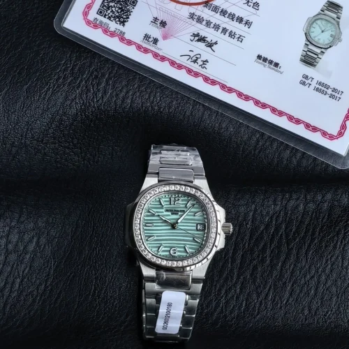 파텍필립 아쿠아넛 쿼츠 32mm 민트 다이얼