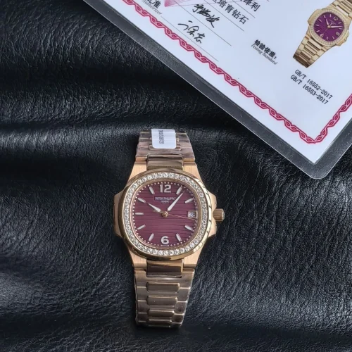 파텍필립 아쿠아넛 쿼츠 32mm 퍼플 다이얼