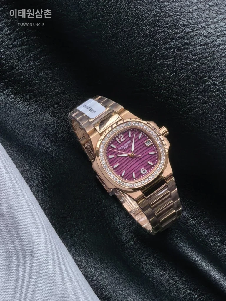 파텍필립 아쿠아넛 쿼츠 32mm 퍼플 다이얼