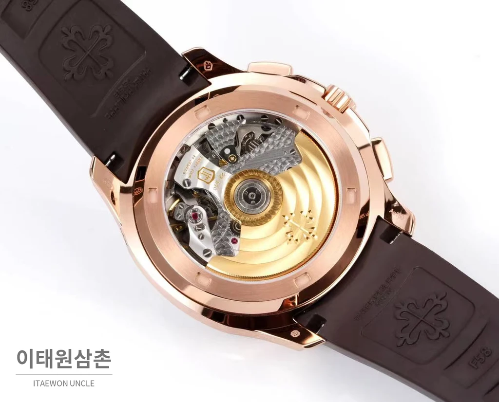 파텍필립 아쿠아넛 로즈골드 브라운다이얼 플라이백 크로노그래프 42.2mm