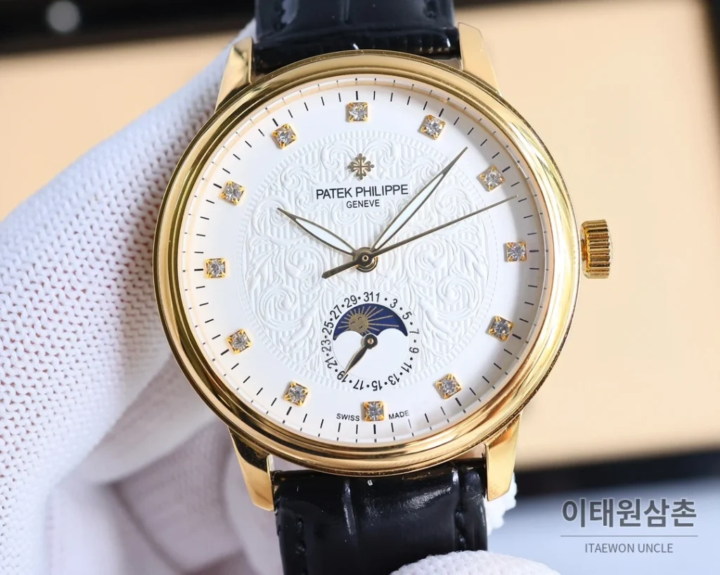 파텍필립 오토매틱 40mm 화이트 다이얼 블랙 가죽 스트랩 골드 베젤 (2)