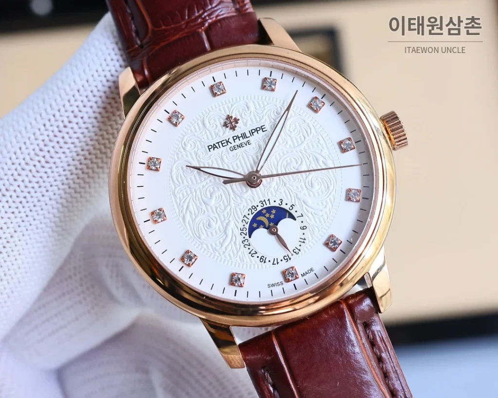 파텍필립 오토매틱 40mm 화이트 다이얼 블랙 가죽 스트랩