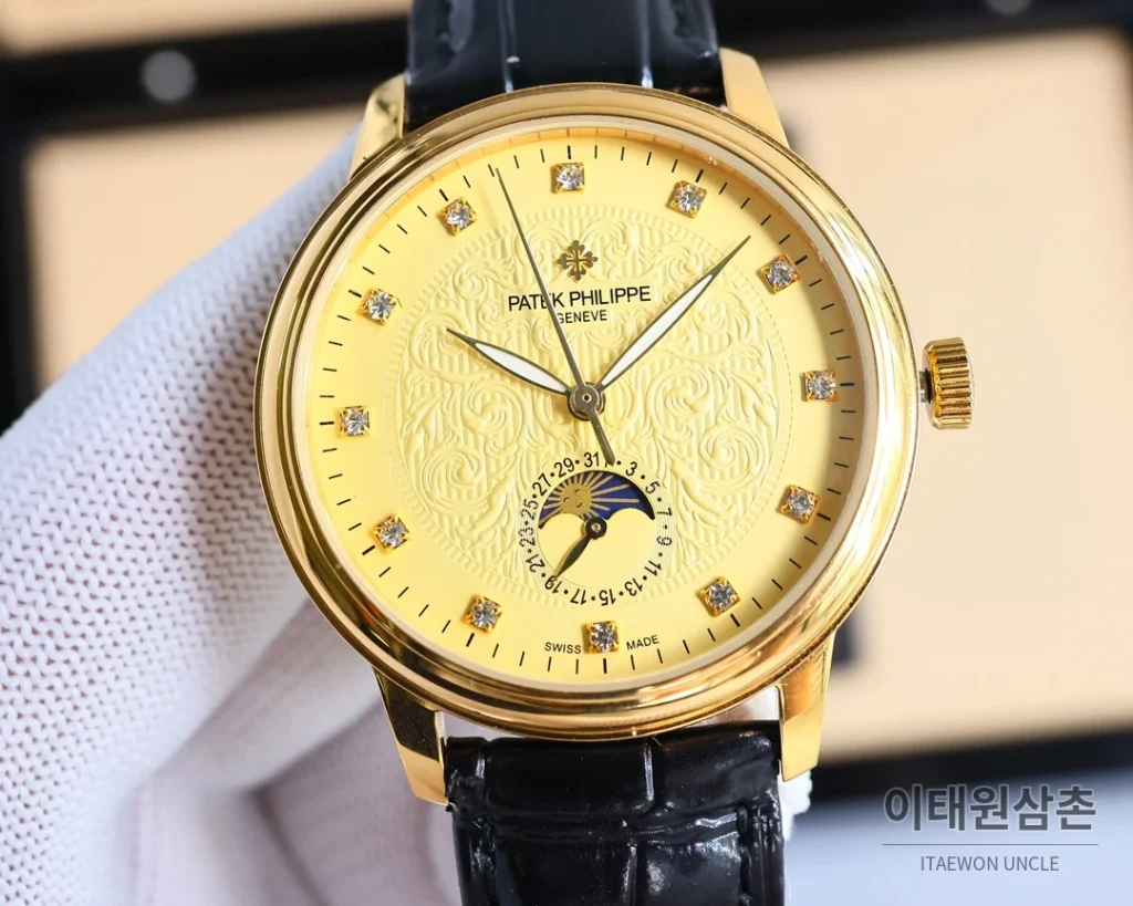 파텍필립 오토매틱 40mm 화이트 다이얼 블랙 가죽 스트랩 골드 베젤 (2)