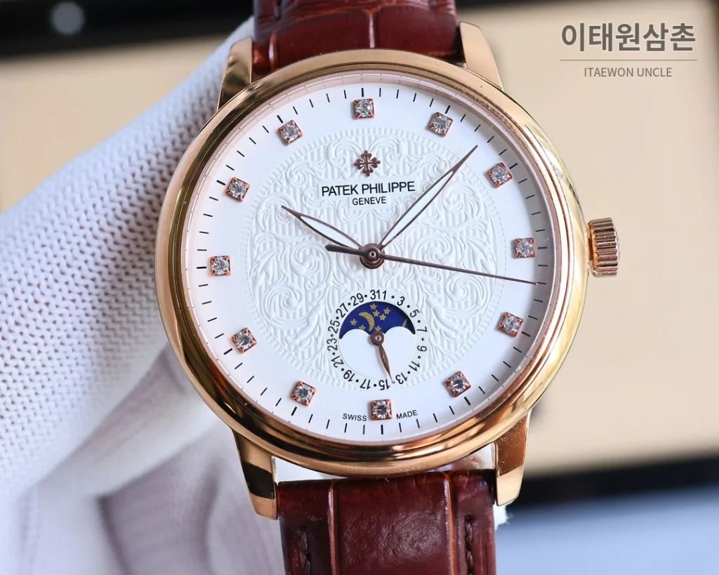 파텍필립 오토매틱 40mm 화이트 다이얼 블랙 가죽 스트랩