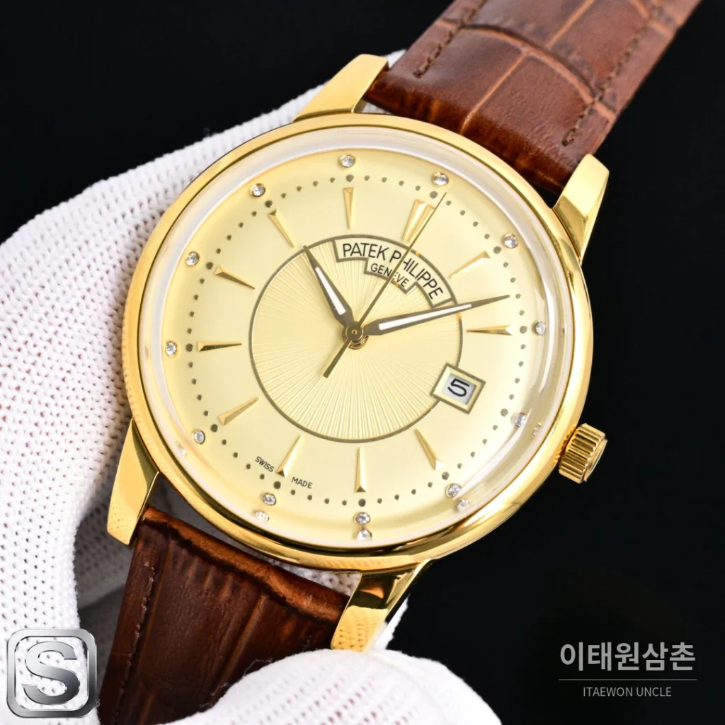 파텍필립 칼라트라바 오토매틱 42mm 샴페인 다이얼 브라운 가죽 스트랩 골드 베젤