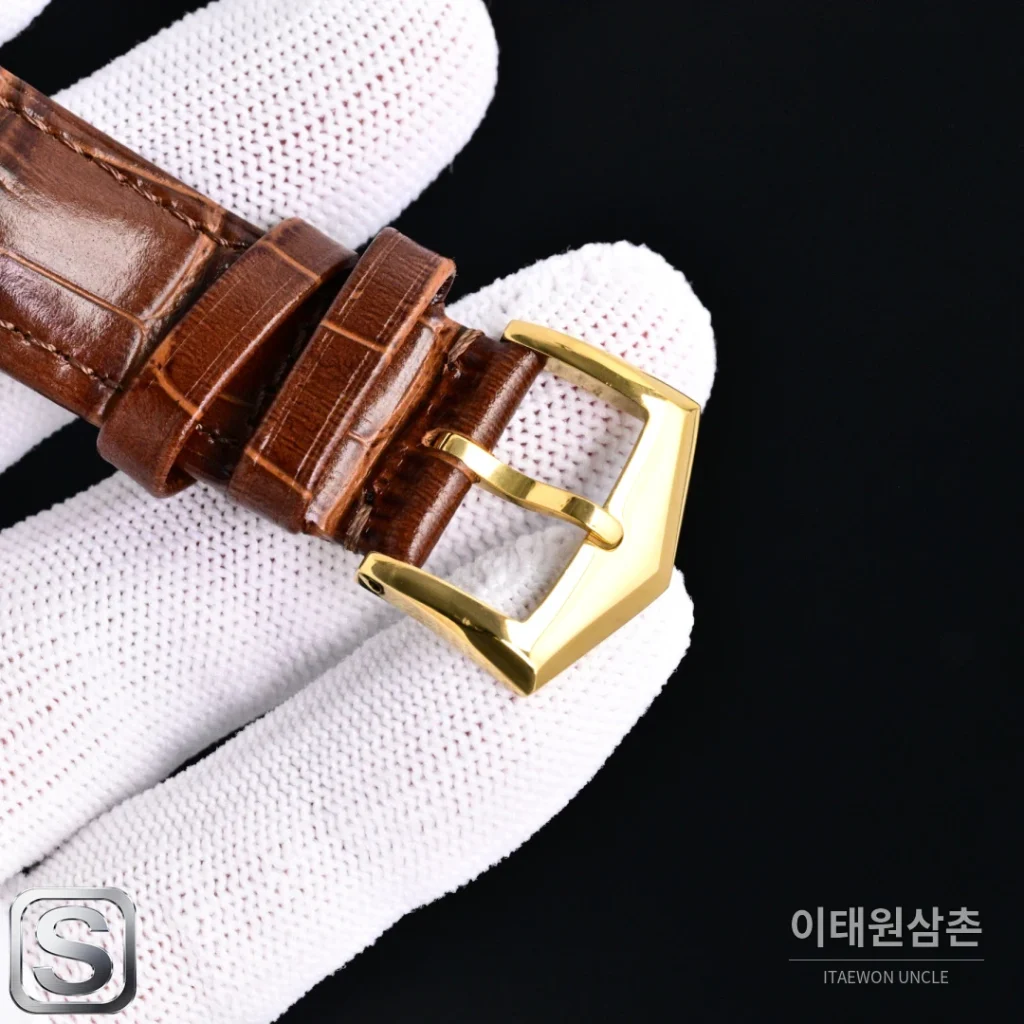 파텍필립 칼라트라바 오토매틱 42mm 화이트 다이얼 블랙 가죽 스트랩 골드 베젤