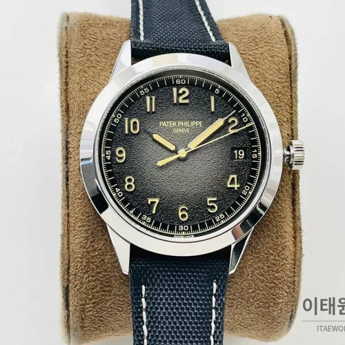 파텍필립 칼라트라바 클루 드 파리 카본그레이 다이얼 오토매틱 40mm 카본 그레이 파텍필립 칼라트라바 클루 드 파리 카본그레이 다이얼 오토매틱 40mm 카본 그레이 네이비 나일론 스트랩