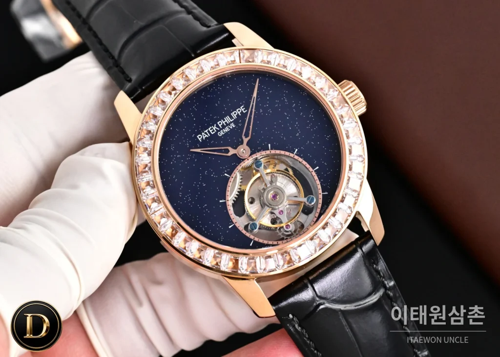 파텍필립 칼라트라바 다이아베젤 투르비옹 매뉴얼 42mm 네이비 다이얼 블랙 가죽 스트랩 로즈골드 케이스 (2)