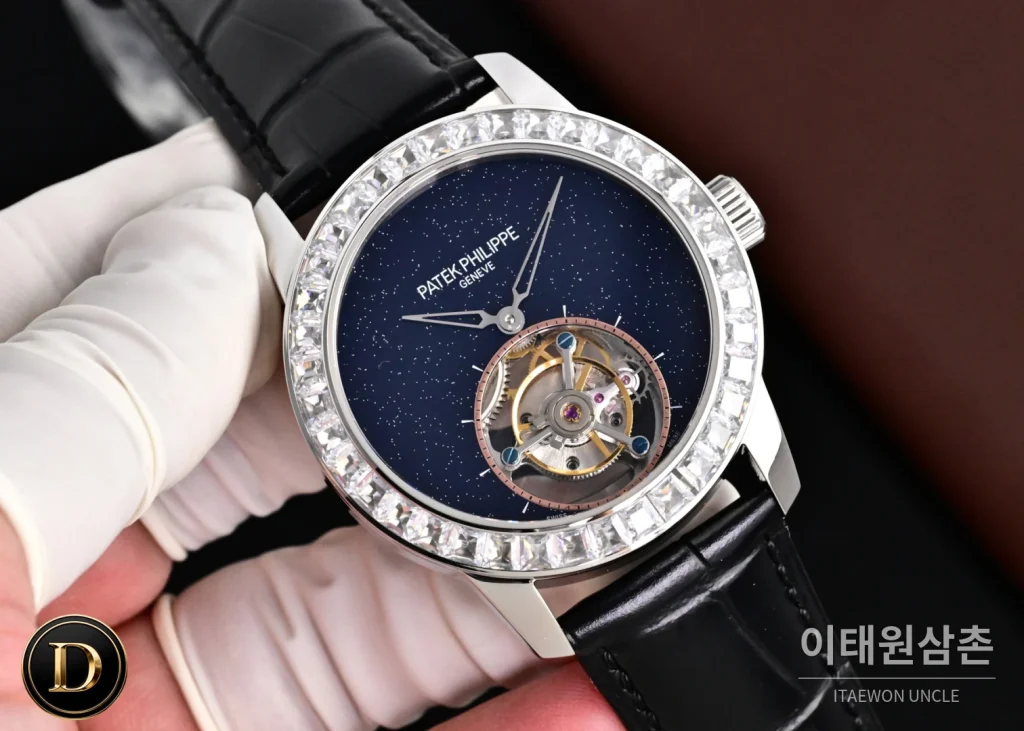 파텍필립 칼라트라바 다이아베젤 투르비옹 매뉴얼 42mm 네이비 다이얼 블랙 가죽 스트랩 (2)