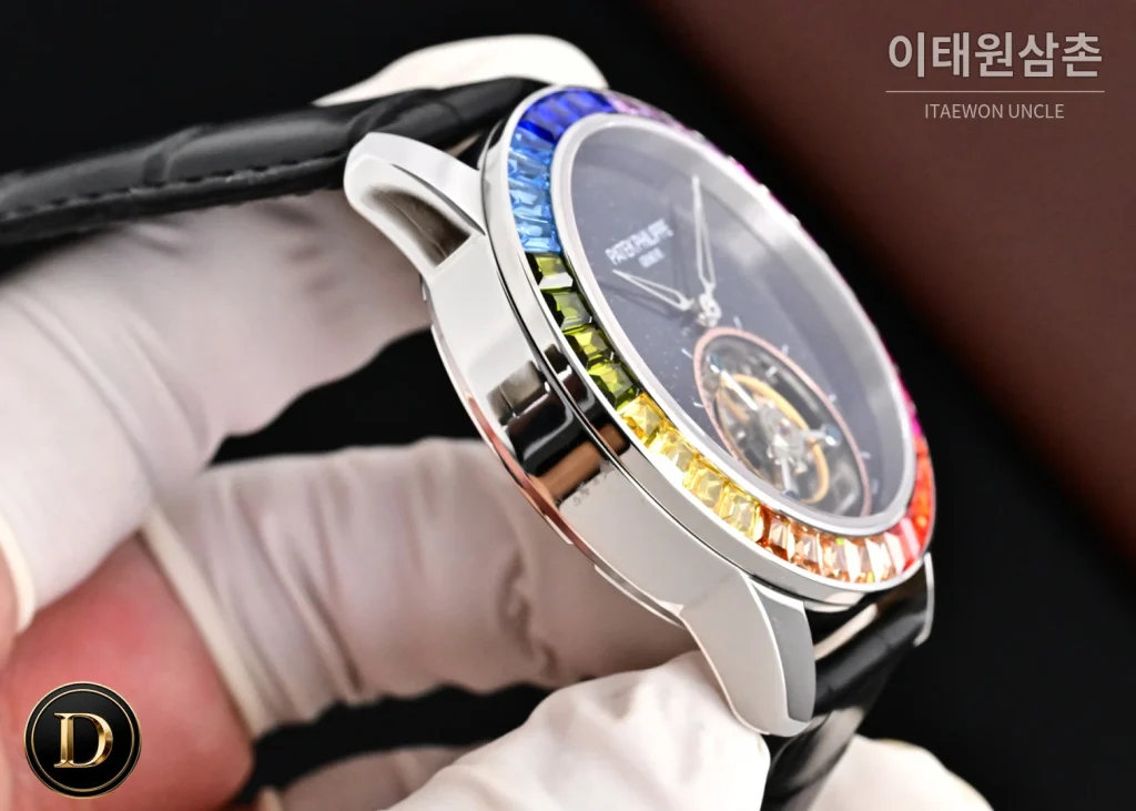 파텍필립 칼라트라바 다이아베젤 투르비옹 매뉴얼 42mm 네이비 다이얼 블랙 가죽 스트랩