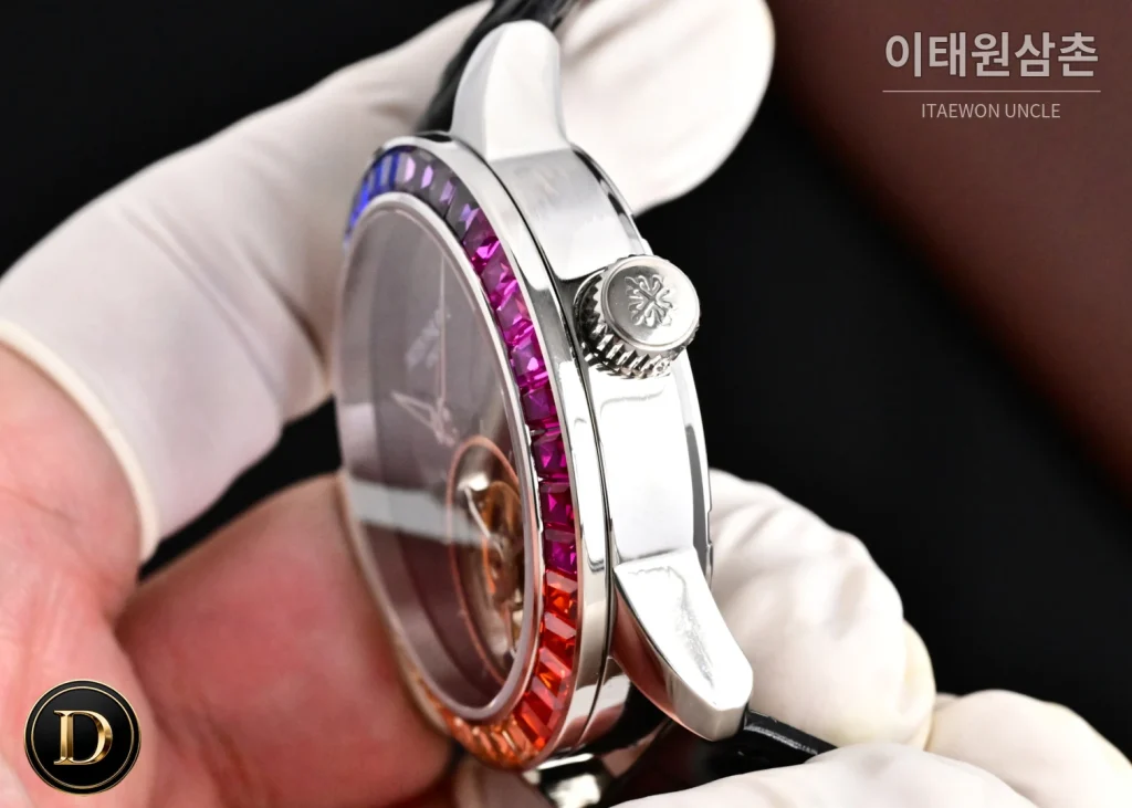 파텍필립 칼라트라바 다이아베젤 투르비옹 매뉴얼 42mm 네이비 다이얼 블랙 가죽 스트랩