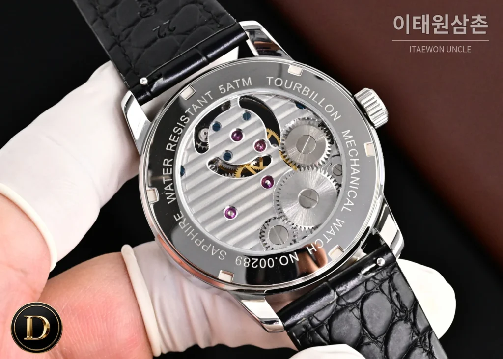 파텍필립 칼라트라바 다이아베젤 투르비옹 매뉴얼 42mm 네이비 다이얼 블랙 가죽 스트랩