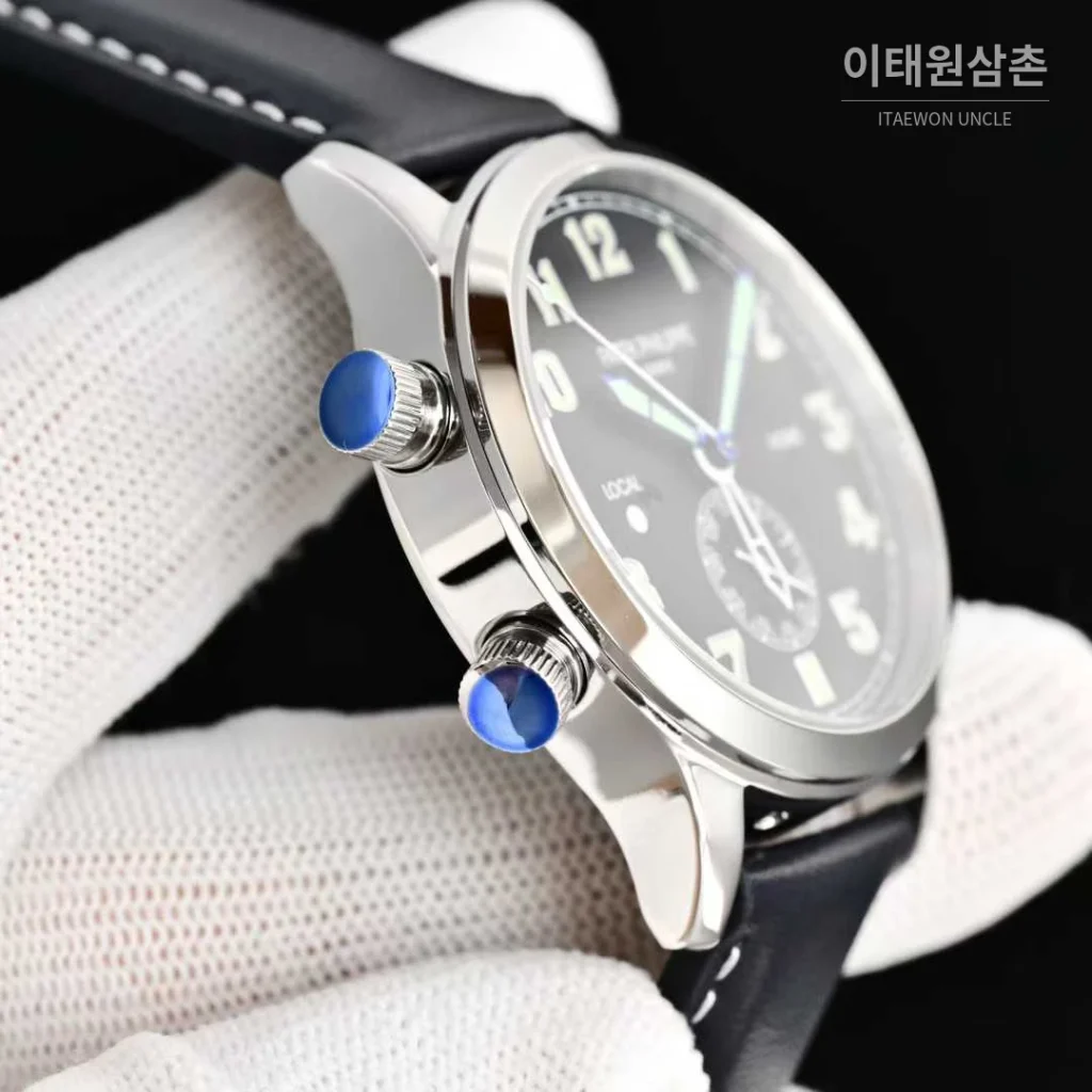 파텍필립 칼라트라바 파일럿 트래블타임 스틸 블랙다이얼 GMT 오토매틱 40.8mm 네이비 나일론 스트랩