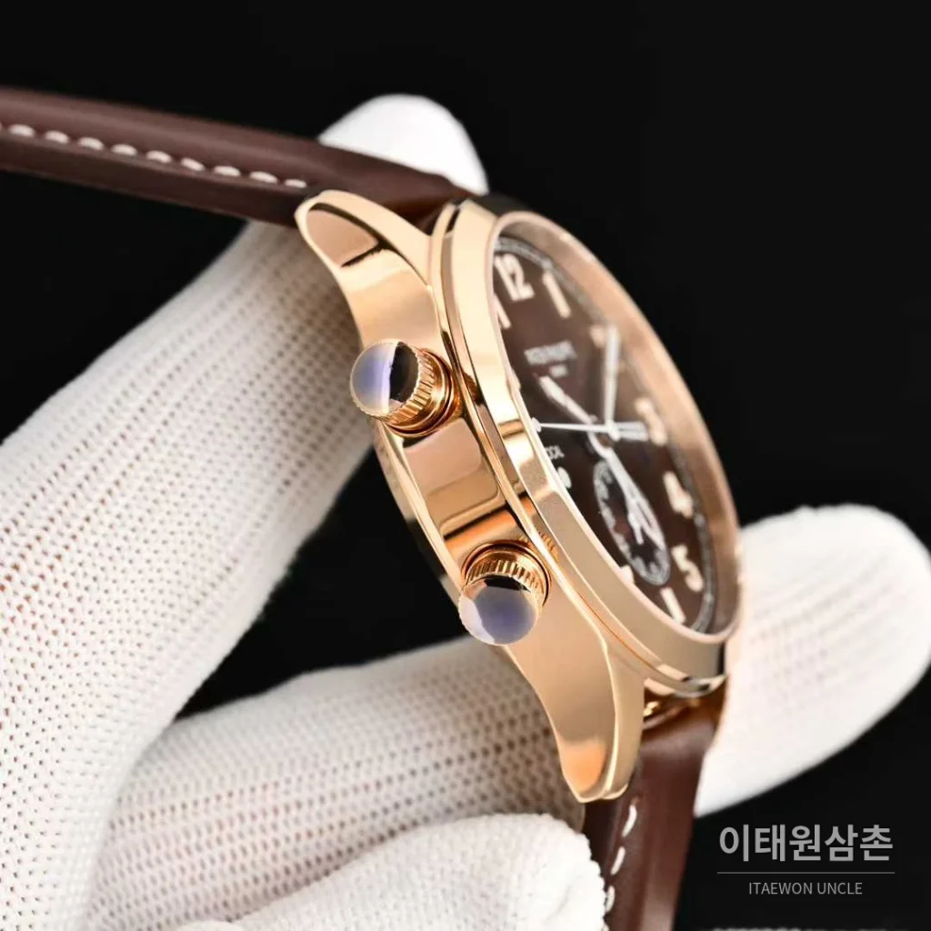 파텍필립 칼라트라바 파일럿 트래블타임 스틸 블랙다이얼 GMT 오토매틱 40.8mm 브라운 가죽 스트랩 로즈골드 베젤