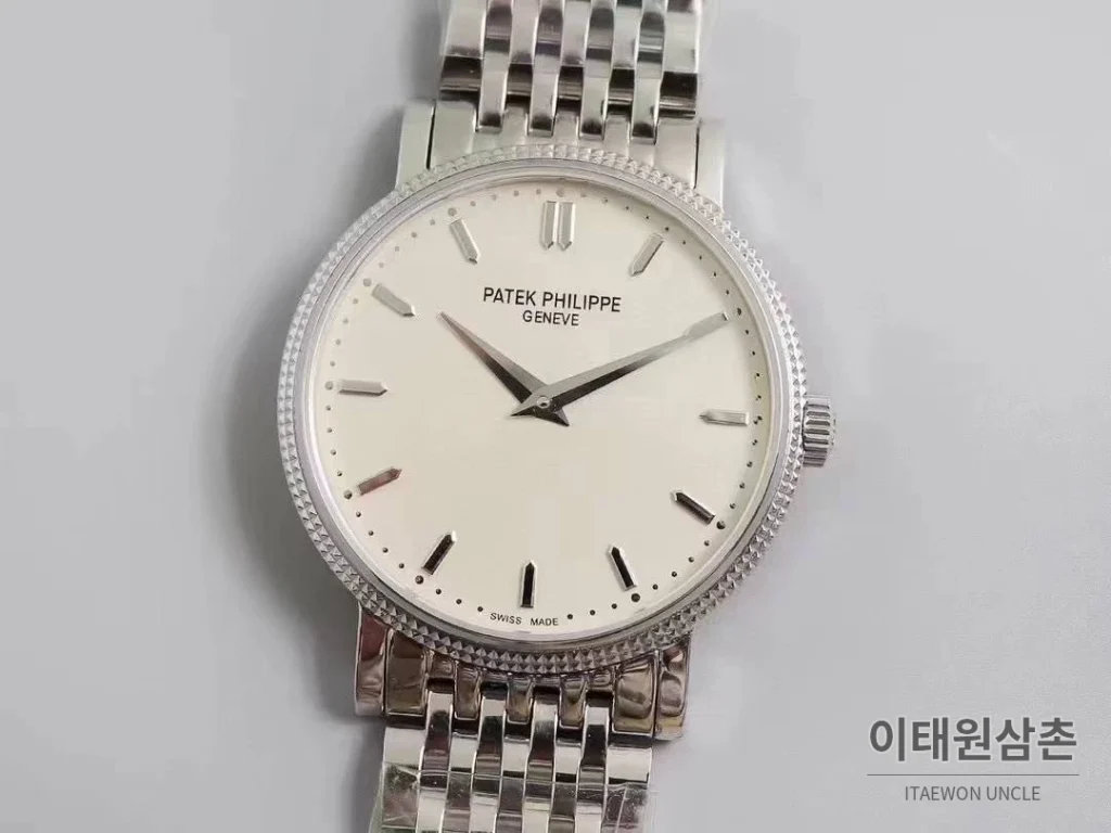 파텍필립 칼라트라바 화이트다이얼 로만인덱스 울트라씬 오토매틱 38mm 스틸 브레이슬릿