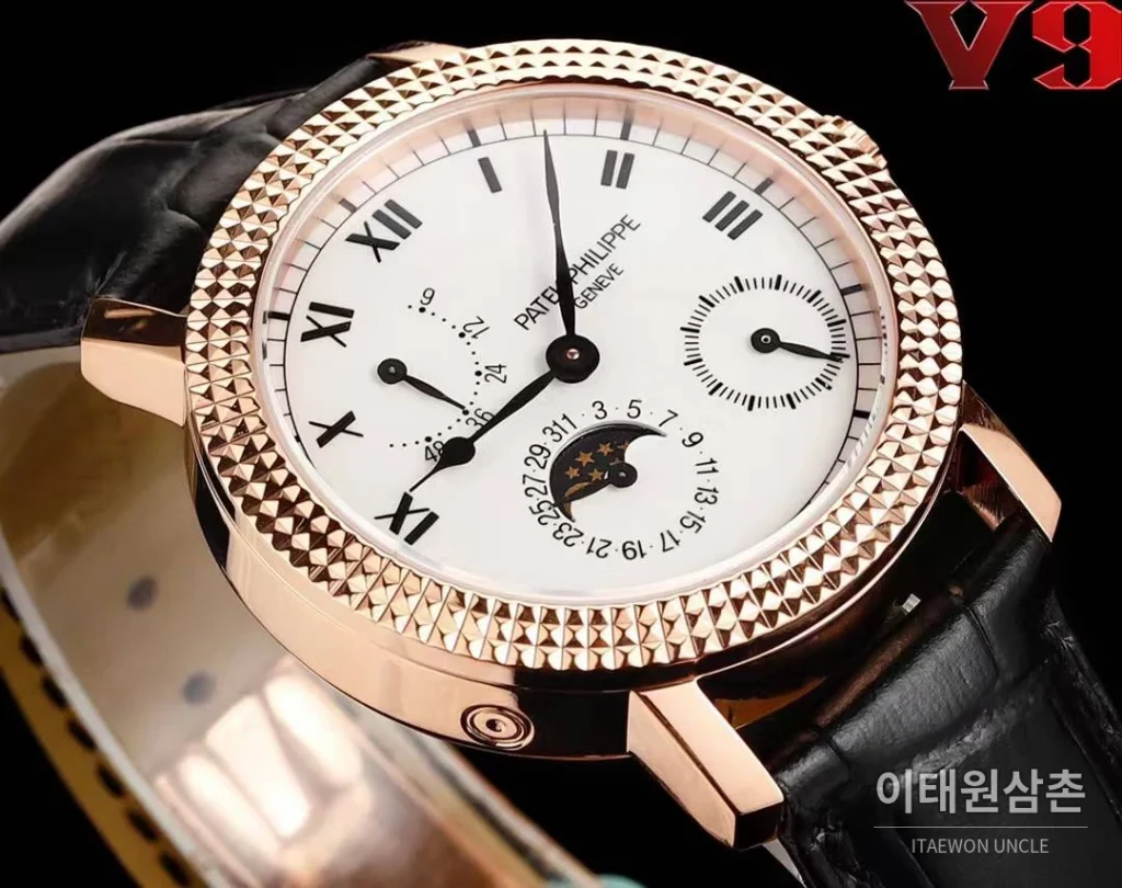 파텍필립 칼라트라바 화이트골드 블랙다이얼 문페이즈 오토매틱 38mm 블랙 가죽 스트랩 로즈골드 베젤