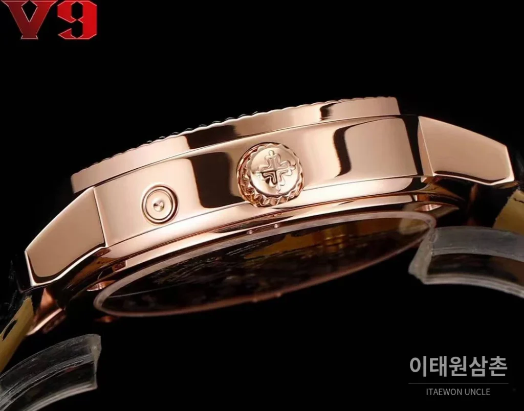 파텍필립 칼라트라바 화이트골드 블랙다이얼 문페이즈 오토매틱 38mm 블랙 가죽 스트랩 로즈골드 베젤