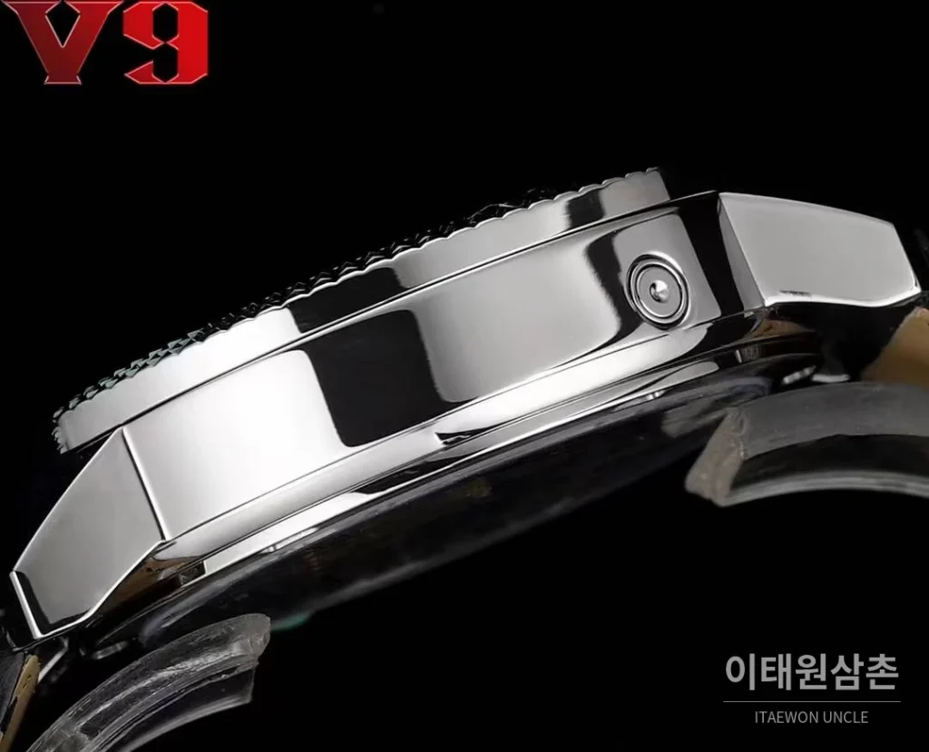 파텍필립 칼라트라바 화이트골드 블랙다이얼 문페이즈 오토매틱 38mm 블랙 가죽 스트랩 실버 베젤 (2)