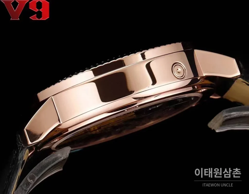 파텍필립 칼라트라바 화이트골드 블랙다이얼 문페이즈 오토매틱 38mm 블랙 가죽 스트랩 로즈골드 베젤
