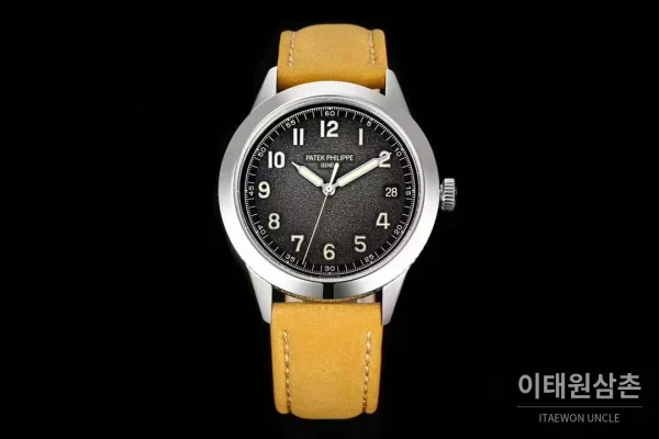 파텍필립 칼라트라바 화이트골드 차콜다이얼 오토매틱 40mm 5226G-001 옐로우 가죽 스트랩